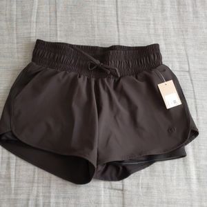 SOLD Albion Fit lunge shorts